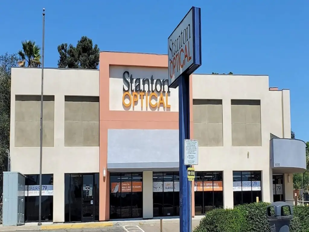 Stanton Optical Building Remodel (10)